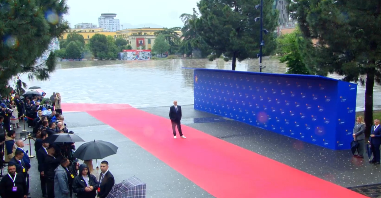 Shqipëria, epiqendra e Europës. Liderët mblidhen në Tiranë