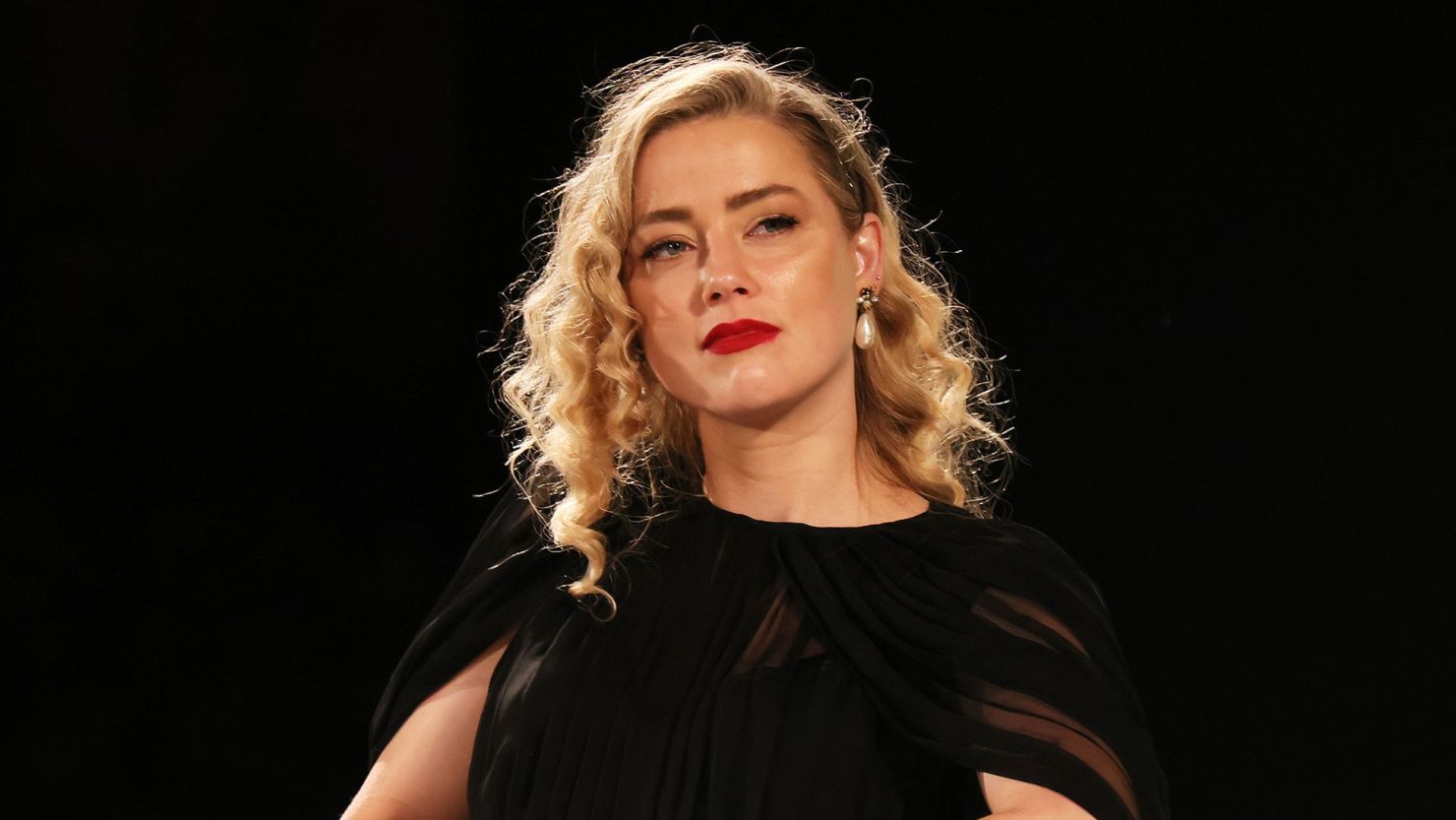 Amber bëhet nënë për herë të dytë, sjell në jetë binjakët Agnes dhe Ocean