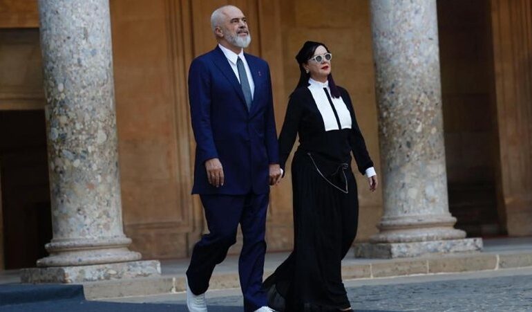 Linda Rama flet pa doreza: Rrëfen 12 vitet krah Edi Ramës si kryeministër