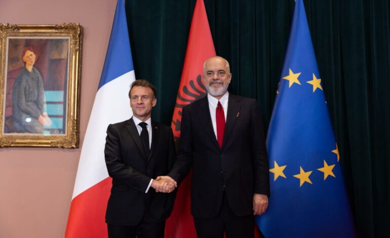 Macron në Tiranë: Shqipëria në BE deri më 2027 jo një perspektivë, por një realitet