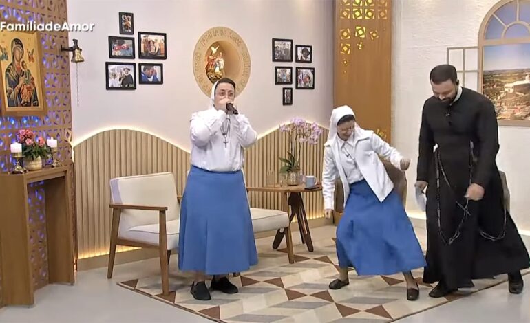Murgesha i befason të gjithë, bën beatbox në emisionin katolik (VIDEO)