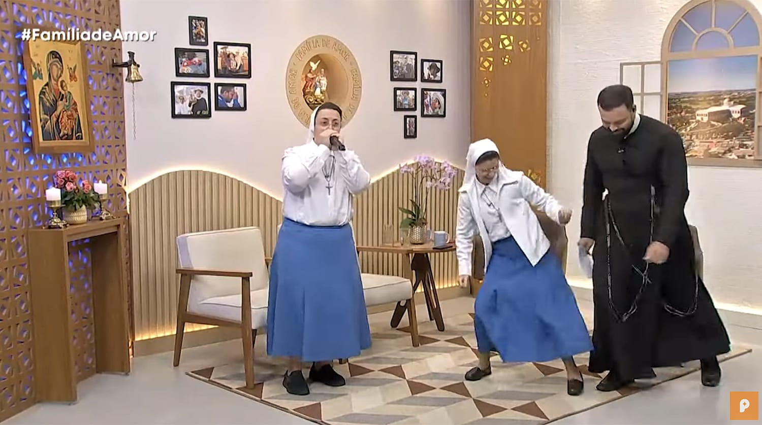 Murgesha i befason të gjithë, bën beatbox në emisionin katolik (VIDEO)