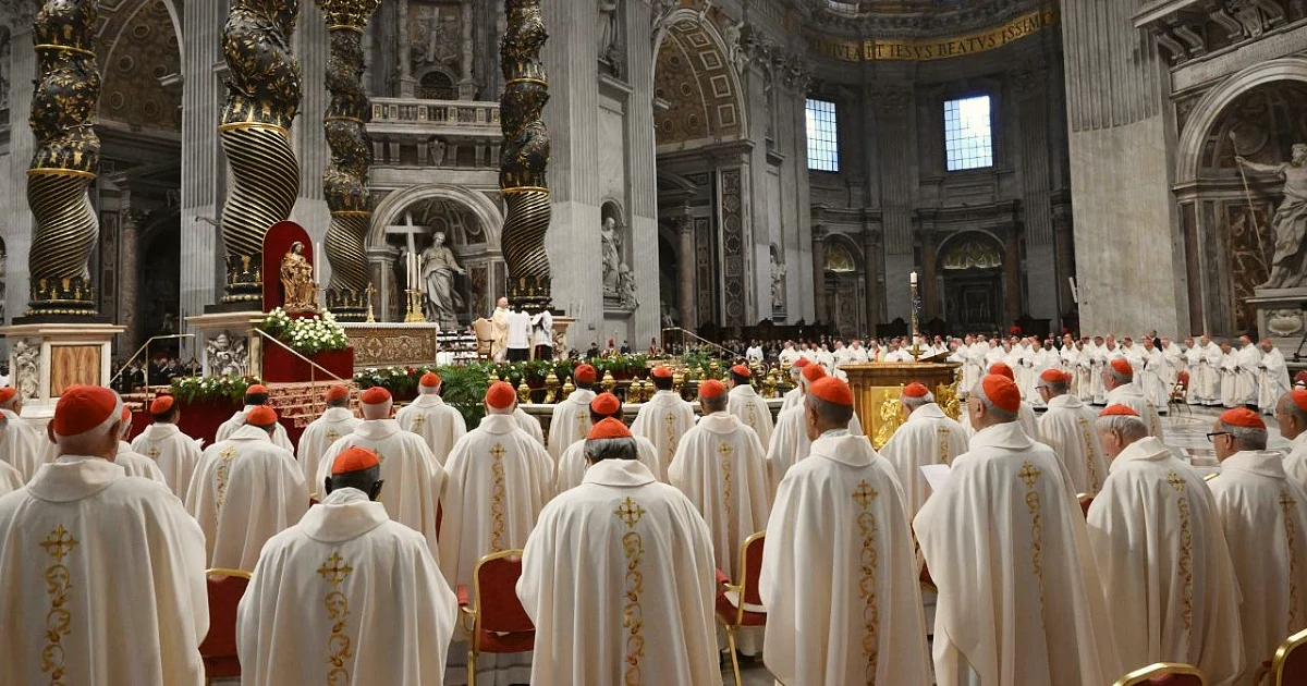 Nis nesër në Vatikan konklava për papën e ri