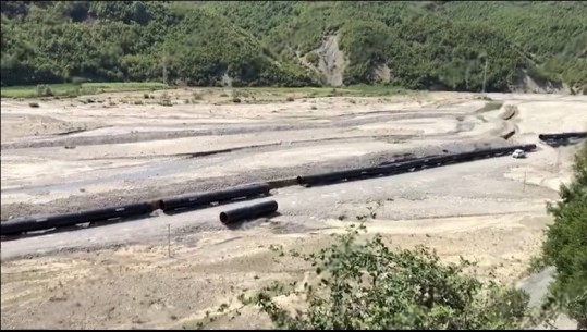 Dy viktima nga rrëshqitja e dheut në një kantier ndërtimi në Gramsh