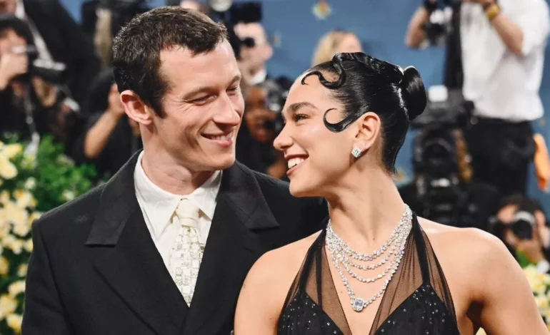 Dua Lipa konfirmon fejesën me aktorin