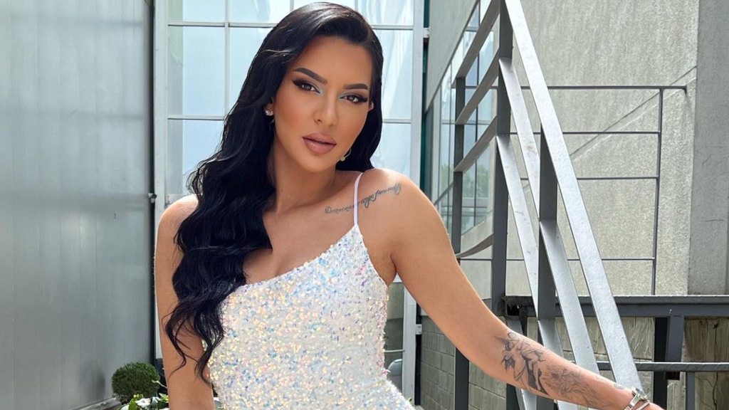 Ndjekësja e akuzoi se i ka dalë emri që u bën qejfin të burgosurve, Efi reagon ashpër