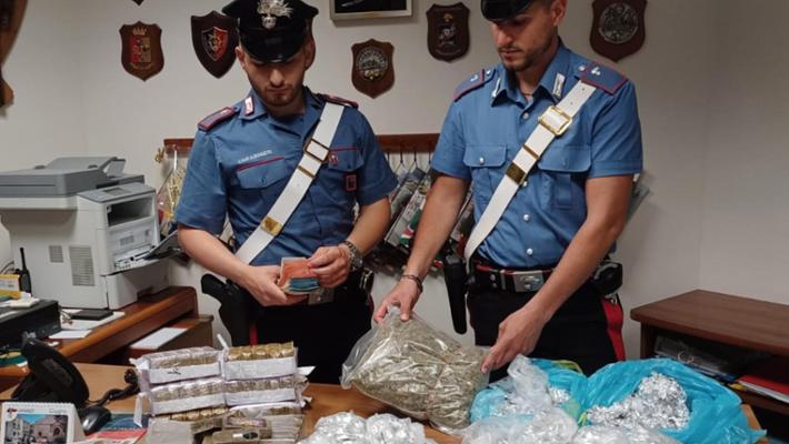 Shqiptarët pjesë e trafikut ndërkombëtar të drogës, 28 të arrestuar në megaoperacionin “Anemone”