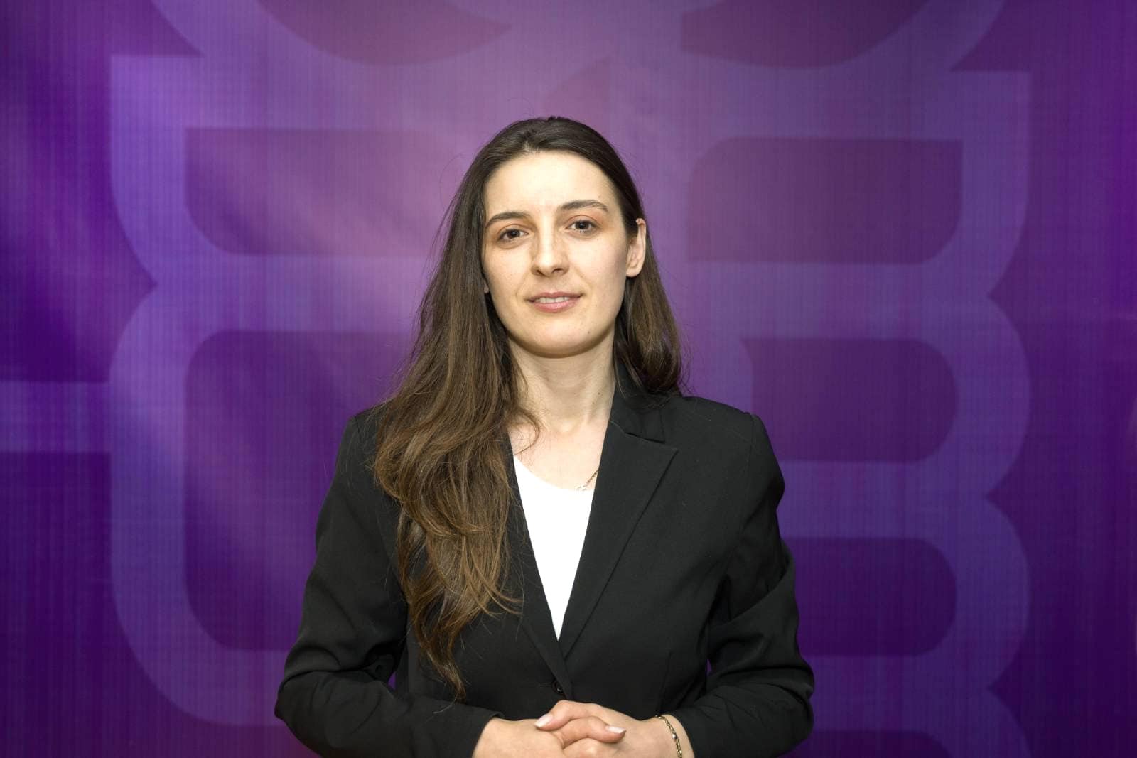 Zegjine Çaushi humb mandatin, s’do ketë përballje me Gazment Bardhin në Kuvend